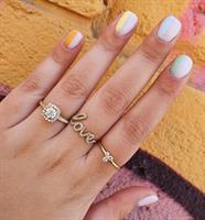 טבעת יהלומים - טבעת אירוסין מזהב משובצת יהלומים