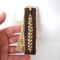 סימניה לספר- דגם שיבולת חיטה- פירוגרפיה בעץ