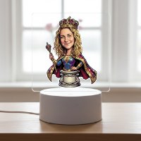 מנורת אקריליק מעוצבת דגם מלכה על מעמד - מתנה יוקרתית לאמא