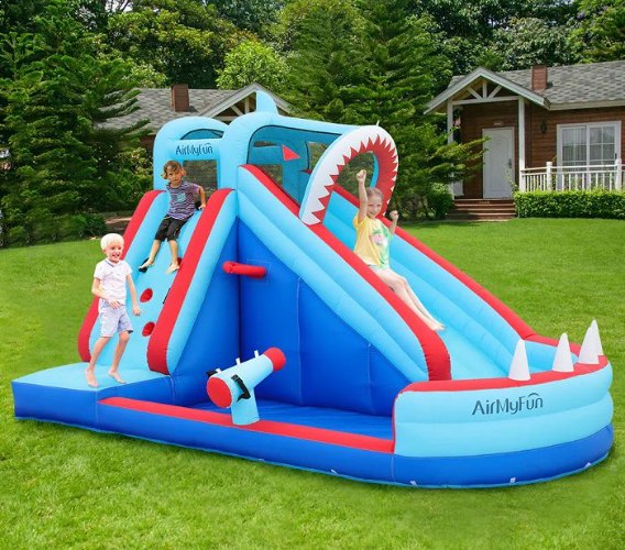 מתנפח מים הכריש הענק W83046 מבית Air My Fun