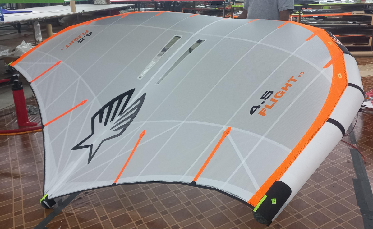 כנף WING EZZY שנתון 2026 V-3