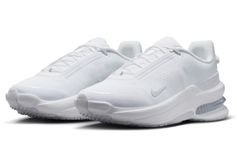 סניקרס נייק Nike Air Zoom Upturn שחור לבן
