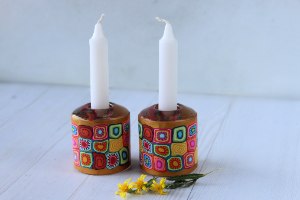 פמוטים דו צדדיים בדוגמת עיגולים צבעוניים