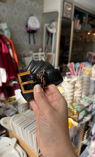 חגורת עור איב שחורה