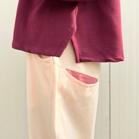 מכנסיים מדגם נור מבד פרנץ׳ טרי דק בצבע אפרסק - זוג אחרון במלאי במידה 15