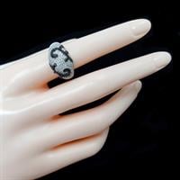 טבעת כסף משובצת אבני זרקון שחורות ולבנות RG5527 | תכשיטי כסף | טבעות כסף