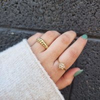 טבעת יהלומים בסגנון כוכב קטן בזהב 14 קראט