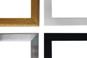 "SHAPE" סט שלוש תמונות קנבס מרובע עם צורות אבסטרקטיות בצבע שחור ורקע בז'