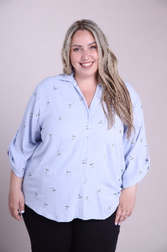 חולצת קניה פרחוני תכלת