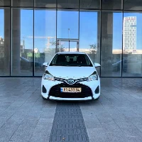 Toyota Yaris HYBRID 2017