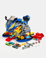 מסלול מרוצים בצורת אופנוע - Motorcycle-shaped race track -STS0646803