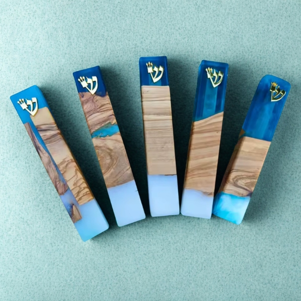 בית מזוזה יוקרתי אומנותי מעץ ואפוקסי 