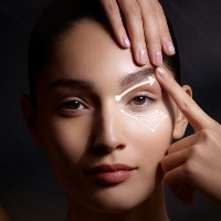 קרם עיניים להפחתת כהויות GlowEye