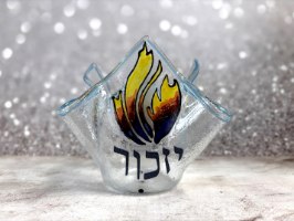 פמוט יזכור