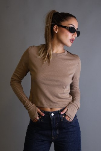 CROP NIKKI FINE