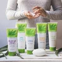 HERBAL ALOE תחליב ידיים וגוף 200 מל