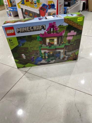 Lego minecraft 21183