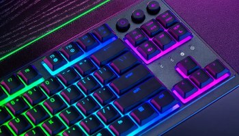 מקלדת גיימינג חוטית Razer Ornata V3 Tenkeyless עם מתגי Mecha-Membrane ותאורת RGB – תמונה 2