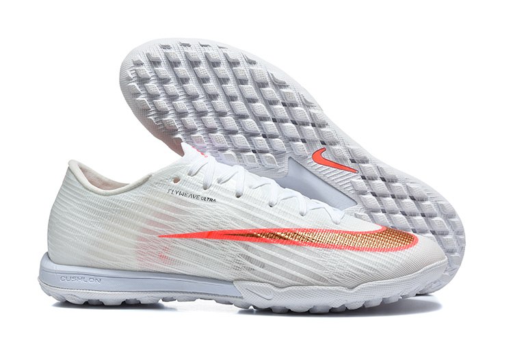 נעלי קטרגל נייק Nike KM Phantom GT2 Club לבן כתום