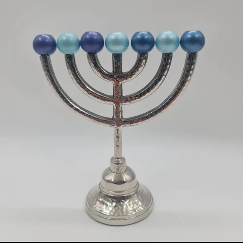 מנורה מעוצבת אלומיניום רקוע דגם חרוזים קטן