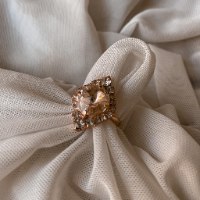 טבעת מלין- קריסטל זהב אדום