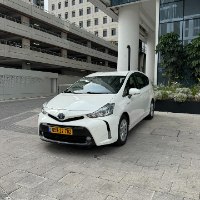 Toyota prius plus 2021