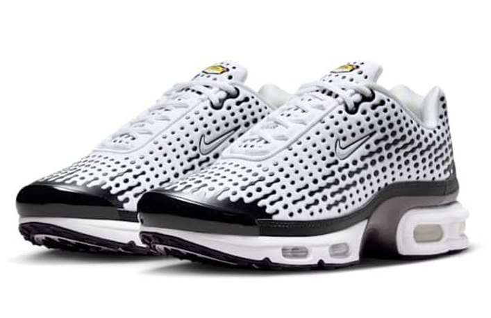 נעלי נייק Nike Air Max Plus לבן שחור