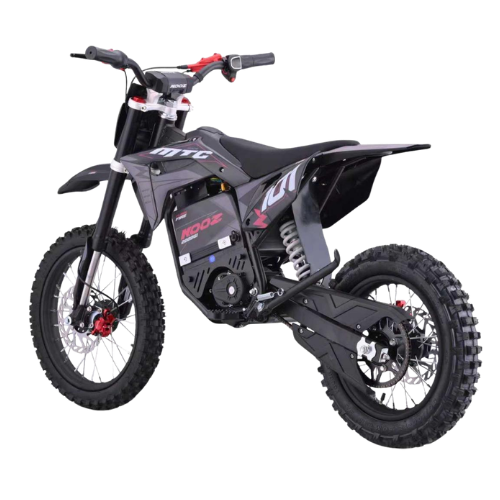 תקריב על הבלמים והצמיגים של KOOZ 60V