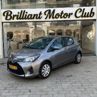 Toyota Yaris 2015