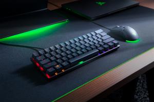 מקלדת גיימינג אופטית Razer Huntsman Mini - Purple Switch