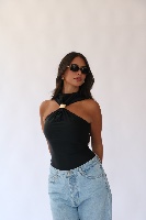 חולצת מוניקה- שחורה