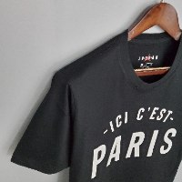 טי שירט פריז סן-ז'רמן ICI C'EST PARIS שחורה - ליונל מסי