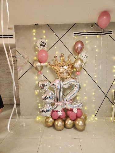 סידור בלונים יוקרתי לבת מצווה 12