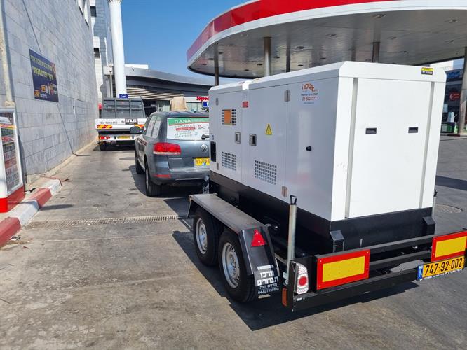 להשכרה גנרטור תעשייתי 30KVA זמין על נגרר היתכנות להזמנה מהיום להיום