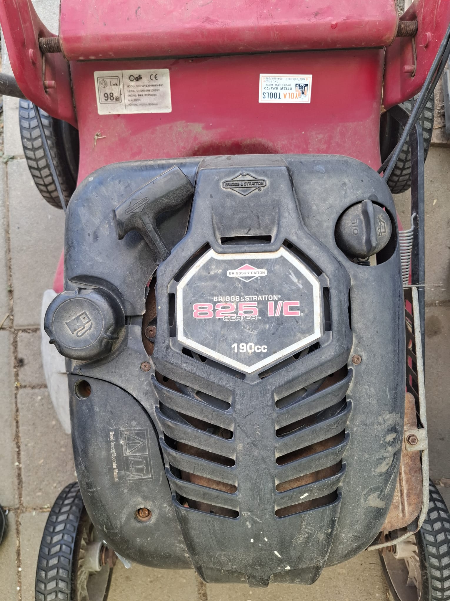 מכסחת דשא BRIGGS & STRATTON