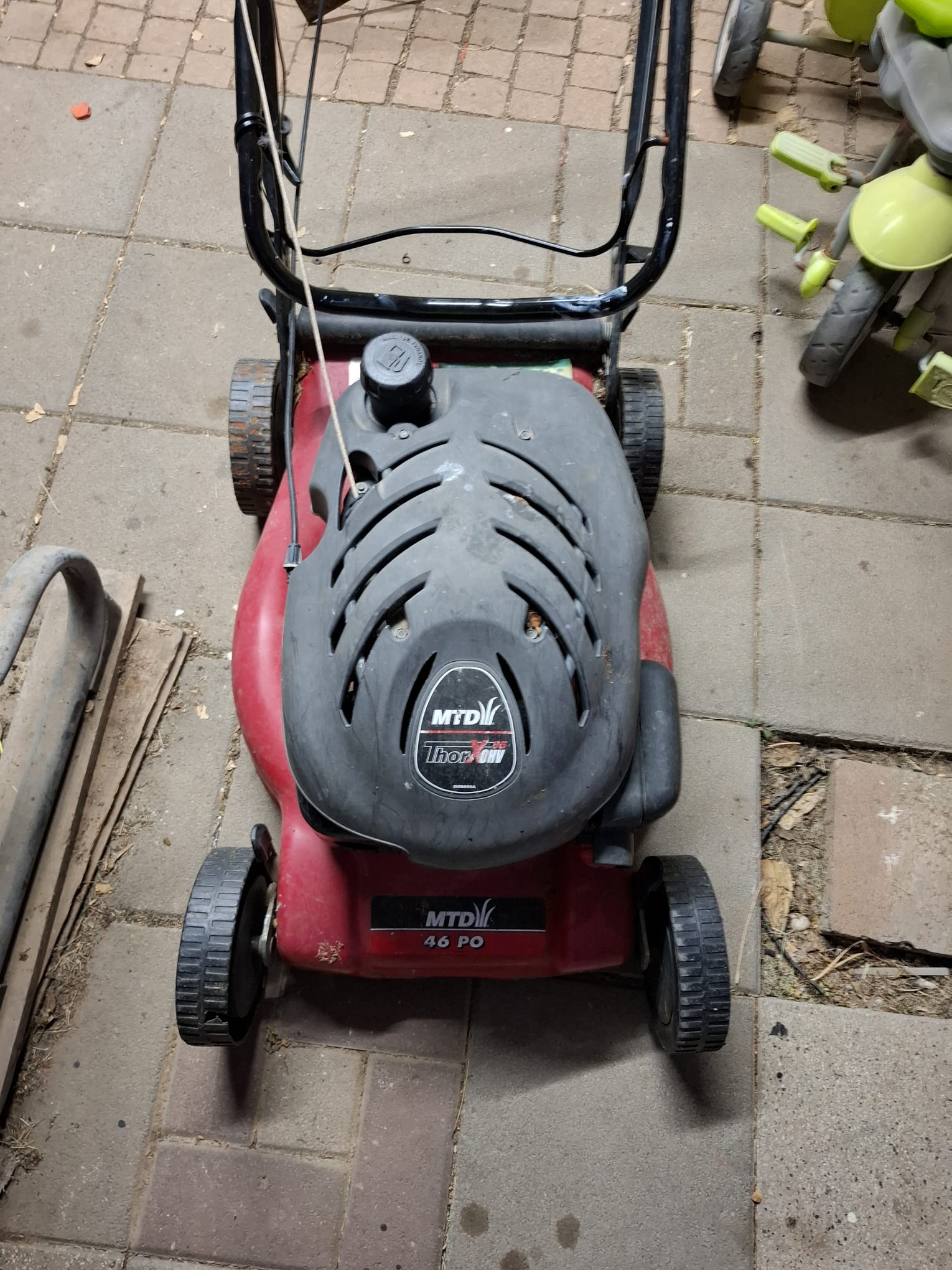 מכסחת דשא מטד THORX לתיקון